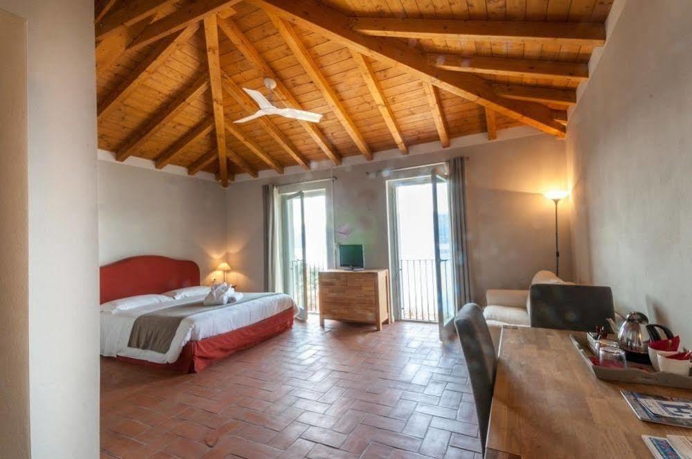 Locanda Pozzetto Laveno-Mombello Exteriér fotografie
